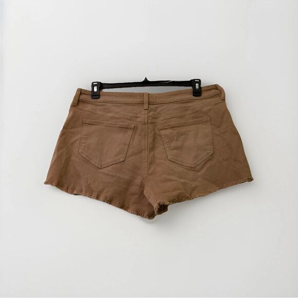 NWOT Super High Waisted Khaki Shorts - Picture 2 of 4